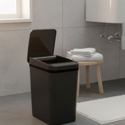 Poubelle salle de bain noir pour un hygiene au quotidien