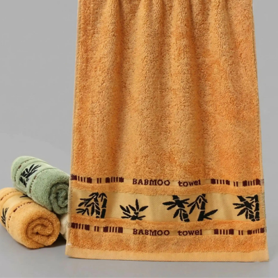 Serviette de bain en fibre de bambou orange brulé