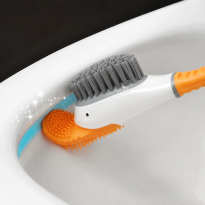 Une brosse WC incurvée sous rebord en forme de canard