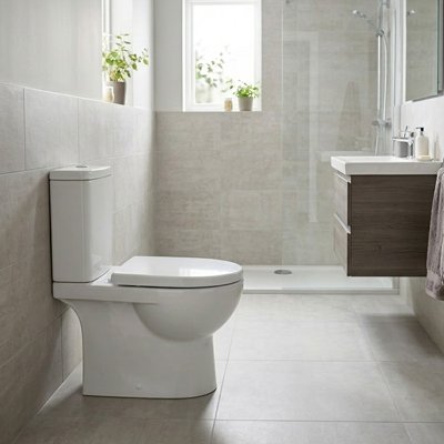 Abattant wc surface lisse et confortable offrant une assise agréable