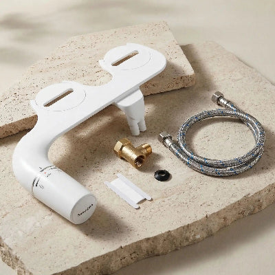 bidet avec le materiel pour installation
