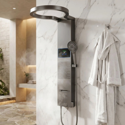 colonne-de-douche-avec-peignoir-a-coté