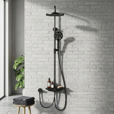 colonne-de-douche-avec-une-tete-ronde