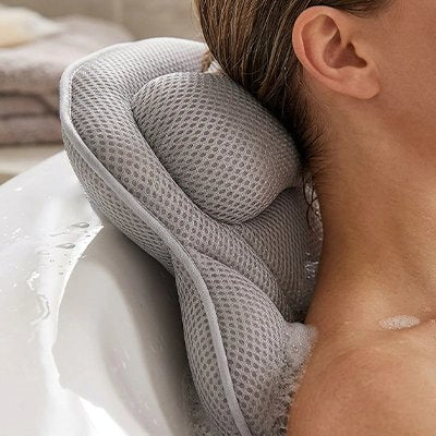 Coussin de bain antidérapant gris conçu pour améliorer le confort