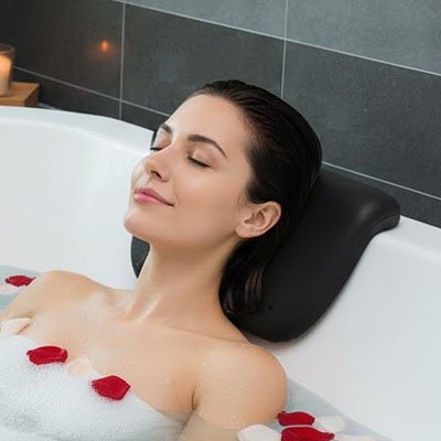 Coussin pour baignoire en materiau impermeable revetement  noir resistant