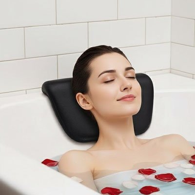 Coussin pour baignoire entretien facile surface lisse facilitant le nettoyage