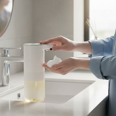 Distributeur de savon automatique​ a dosage contrôlé évitant le gaspillage