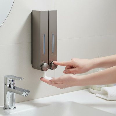 Distributeur de savon mural​ épurées et format compact