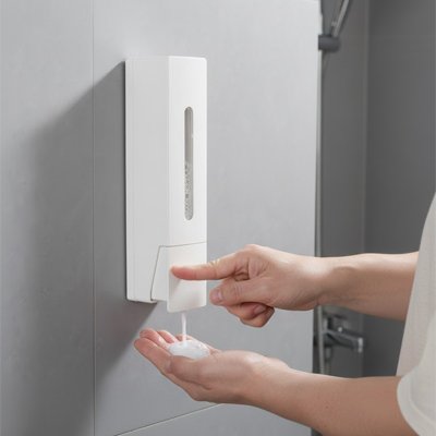 distributeur-de-savon-mural-pour-une-économie-de-savon