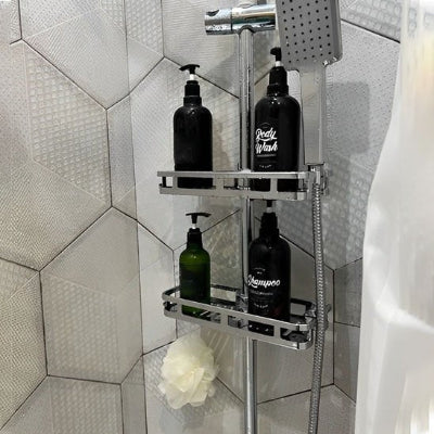 Étagère qui s'adapte aux barres de douche standards