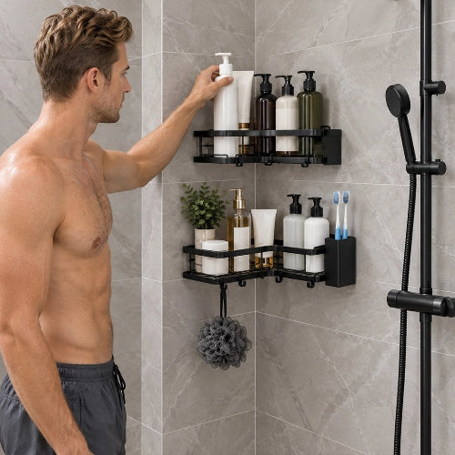 Homme utilisant une étagère de douche murale d’angle noire