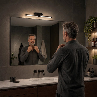 Miroir éclairé par une applique murale LED noire
