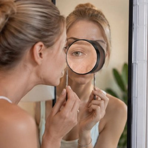 Miroir grossissant 30x pour l’épilation des sourcils