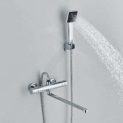 mitigeur douche avec long bec rotatif  sur mur gris