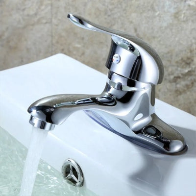 Mitigeur lavabo a surface brillante résistante a la corrosion