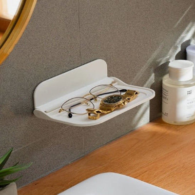 Petite etagere mural a surface lisse permettant un nettoyage rapide