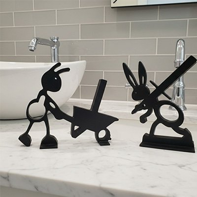 Porte papier toilette en forme de personnages ludique et artistique