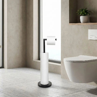 porte papier toilette sur pied noir prêt de la toilette