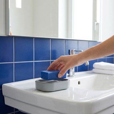 Porte-savon gris en matière résistante à l'humidité