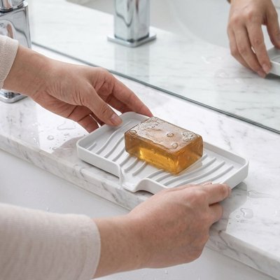Porte-savon pour un usage quotidien dans les environnements humides