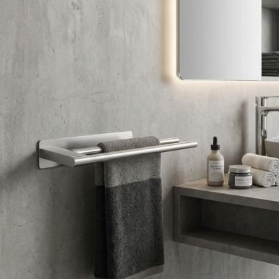 Porte serviette salle de bain disponible argent ou noir
