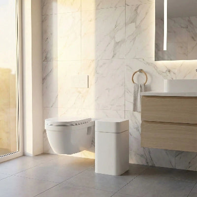 poubelle-salle-de-bain-de-forme-carré