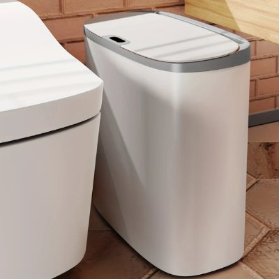 Poubelle salle de bain se glisse dans les espace restreint