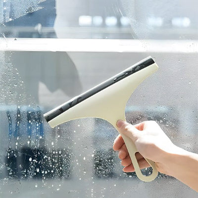 Raclette de douche aussi pratique pour miroir ou fenêtre