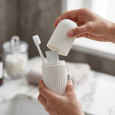 Rangement hygiénique pour brosse à dents pour salle de bain