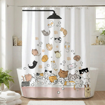 rideau de douche avec plusieurs chats