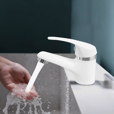 robinet de lavabo de salle de bain facile a nettoyer
