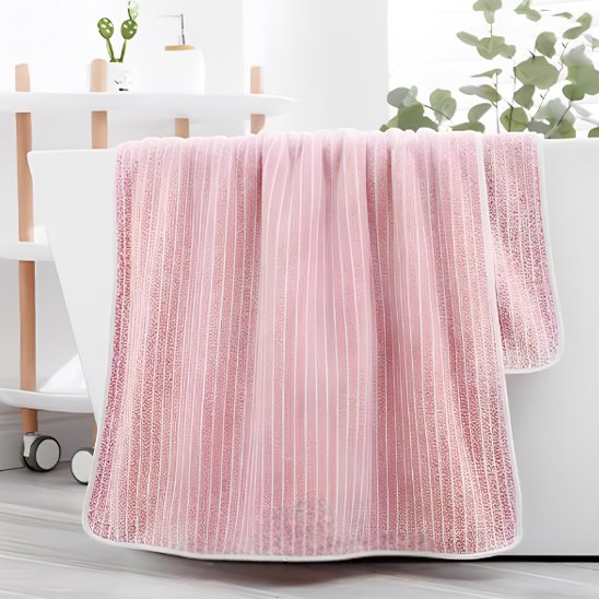 serviette de bain coloris disponibles rose poudre et gris clair