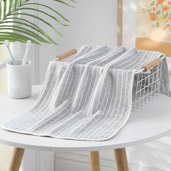 serviette de bain en coton naturel procurant confort et delicatesse 
