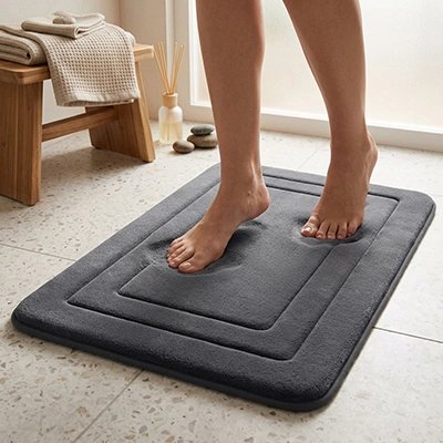 Tapis de bain confortable à mousse mémoire de forme